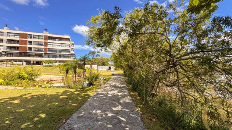 Apartamento à venda – 3 suítes – João Paulo – Florianópolis/SC.