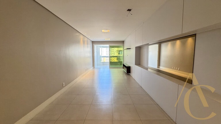 Apartamento para alugar – 1 suíte e 2 demi-suítes – Agronômica | Florianópolis/SC.