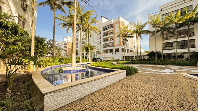 Apartamento para alugar –  Abraão | Florianópolis/SC.