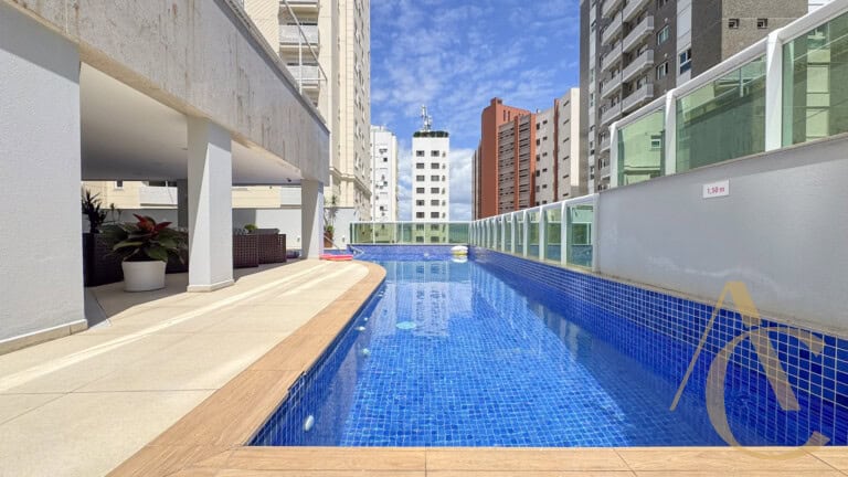 Apartamento para alugar – 1 suíte e 2 demi-suítes – Agronômica | Florianópolis/SC.