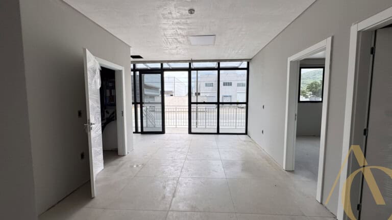 Galpão para alugar – 3.934,47m² – Beira Rio | Biguaçu/SC.