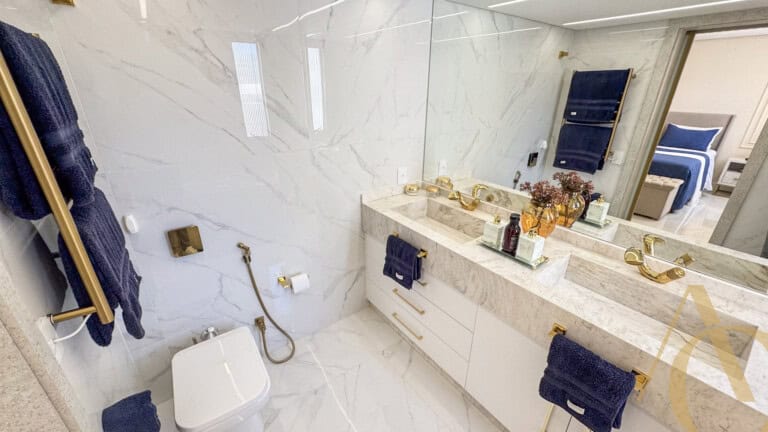 Apartamento à venda – 3 quartos sendo 2 suítes – Centro | Florianópolis/SC.