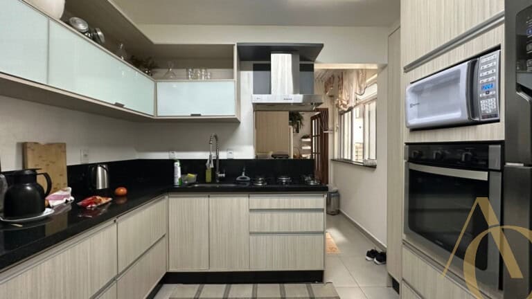 Apartamento à venda – 03 quartos sendo 01 suíte – Centro | Florianópolis/SC