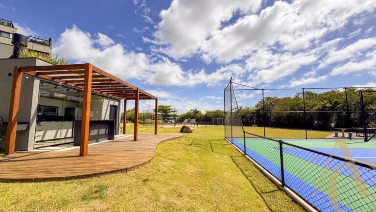 Apartamento à venda – 3 suítes – João Paulo – Florianópolis/SC.