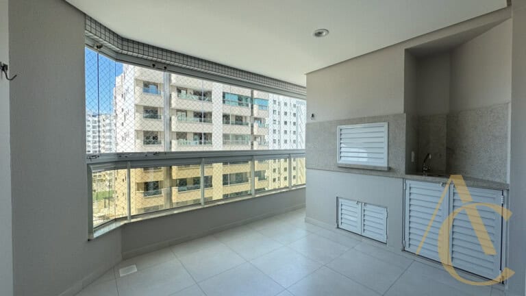 Apartamento para alugar – 1 suíte e 2 demi-suítes – Agronômica | Florianópolis/SC.