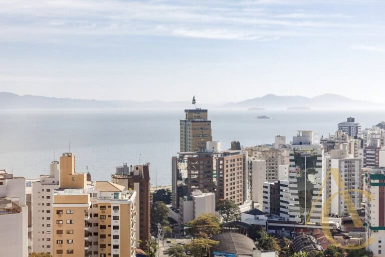 Apartamento à venda, com 73,47m² – Centro – Florianópolis, SC.