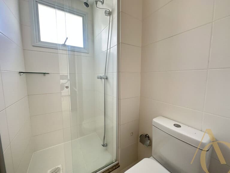 Apartamento para alugar – 3 quartos sendo 1 suíte – Abraão | Florianópolis/SC.