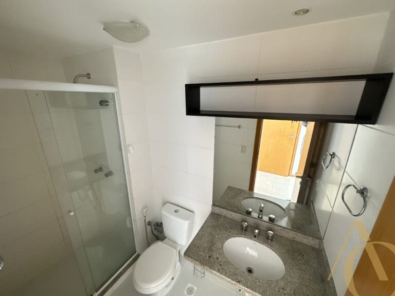 Apartamento para alugar – 3 quartos sendo 1 suíte – Abraão | Florianópolis/SC.