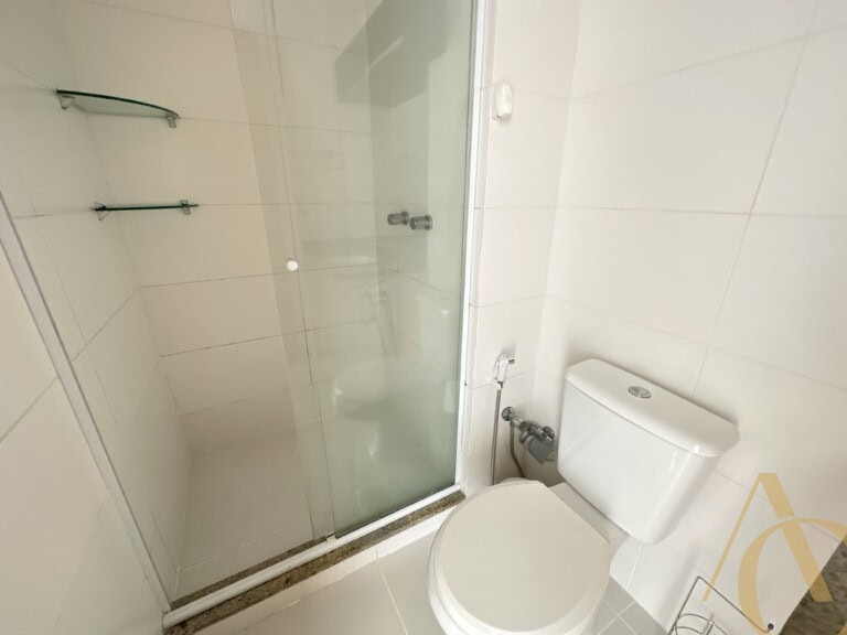 Apartamento para alugar – 3 quartos sendo 1 suíte – Abraão | Florianópolis/SC.