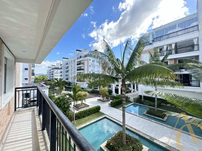 Apartamento para alugar – 3 quartos sendo 1 suíte – Abraão | Florianópolis/SC.