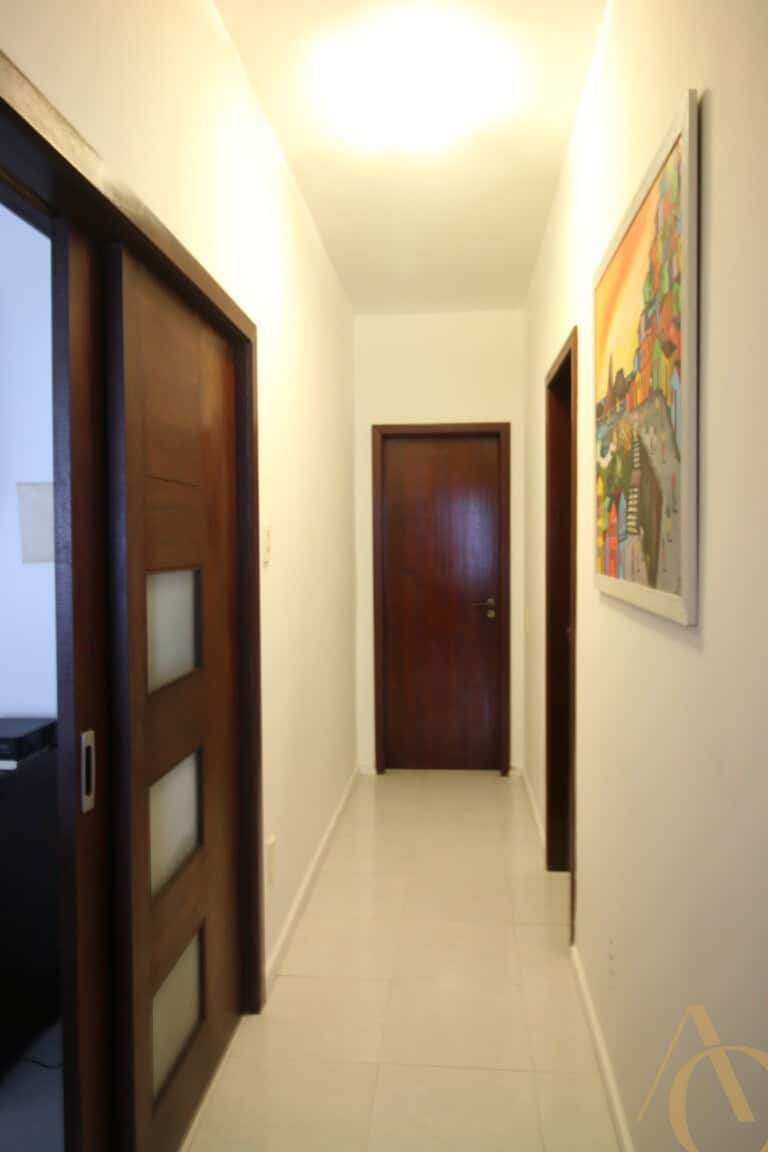 Apartamento para alugar – 3 quartos sendo 1 suíte – Centro | Florianópolis/SC