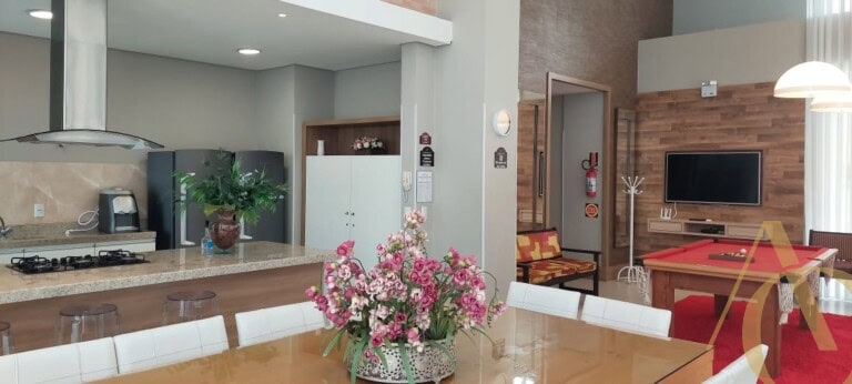 Apartamento para alugar – 3 quartos sendo 1 suíte – Abraão | Florianópolis/SC.