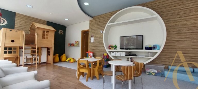 Apartamento para alugar – 3 quartos sendo 1 suíte – Abraão | Florianópolis/SC.