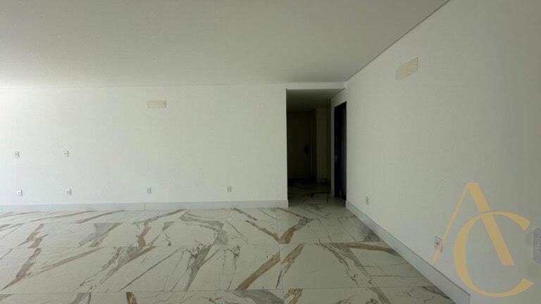 Apartamento à venda – 3 suítes – João Paulo – Florianópolis/SC.