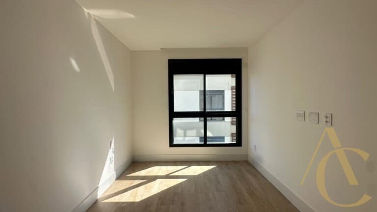 Apartamento à venda – 3 suítes – João Paulo – Florianópolis/SC.