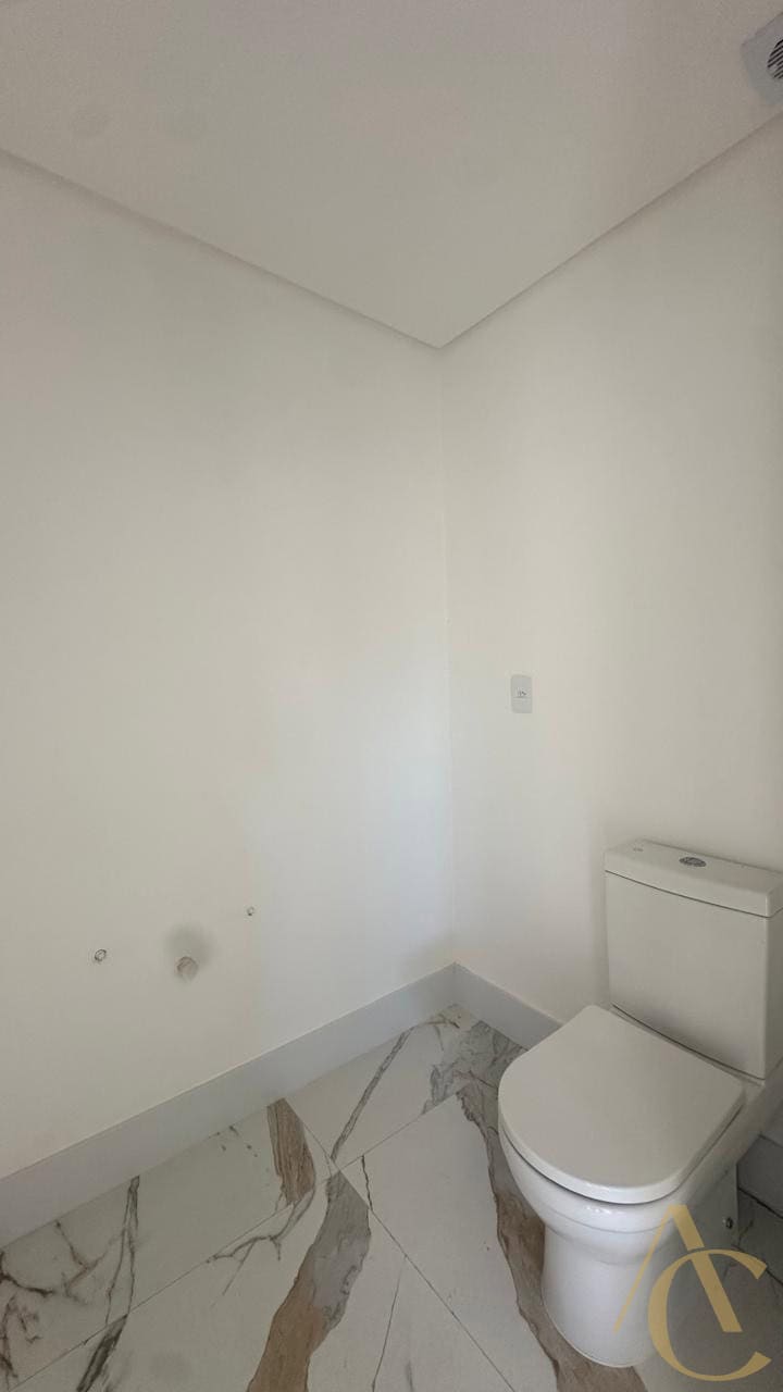 Apartamento à venda – 3 suítes – João Paulo – Florianópolis/SC.
