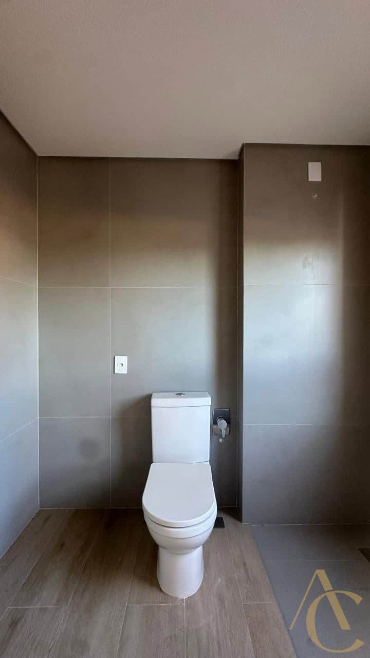 Apartamento à venda – 3 suítes – João Paulo – Florianópolis/SC.