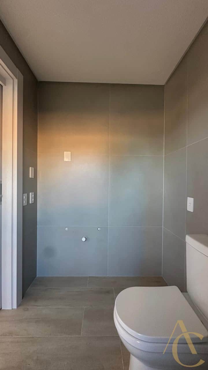 Apartamento à venda – 3 suítes – João Paulo – Florianópolis/SC.