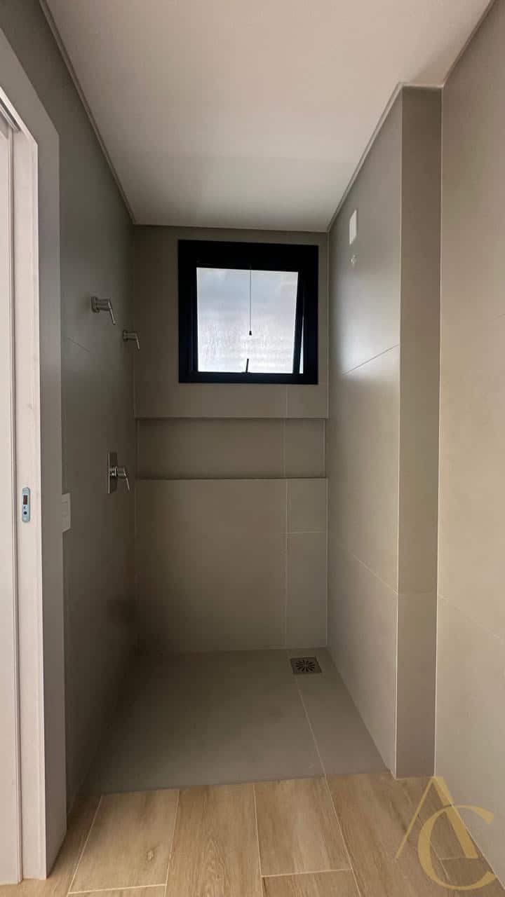 Apartamento à venda – 3 suítes – João Paulo – Florianópolis/SC.