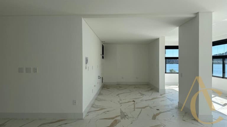 Apartamento à venda – 3 suítes – João Paulo – Florianópolis/SC.