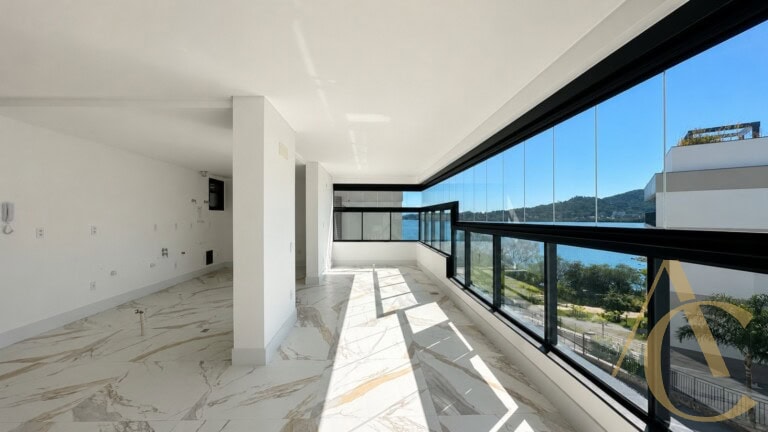 Apartamento à venda – 3 suítes – João Paulo – Florianópolis/SC.