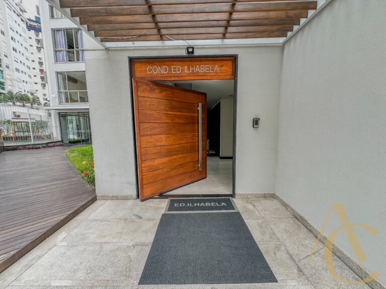 Apartamento à venda – 3 quartos sendo 1 suíte – vista mar – Centro | Florianópolis/SC