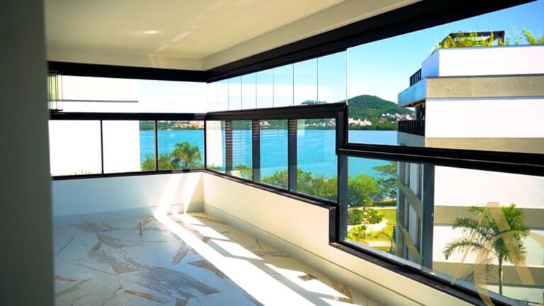 Apartamento à venda – 3 suítes – João Paulo – Florianópolis/SC.