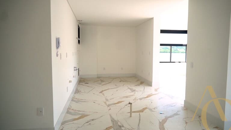 Apartamento à venda – 3 suítes – João Paulo – Florianópolis/SC.