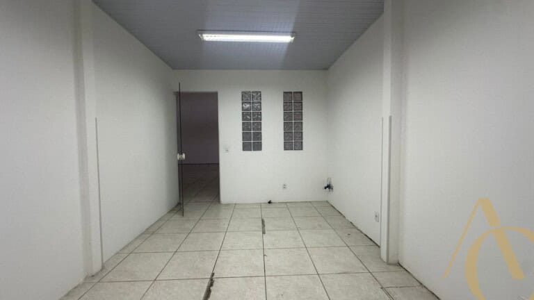 Loja para alugar – 217,00m² – Kobrasol, São José/SC.