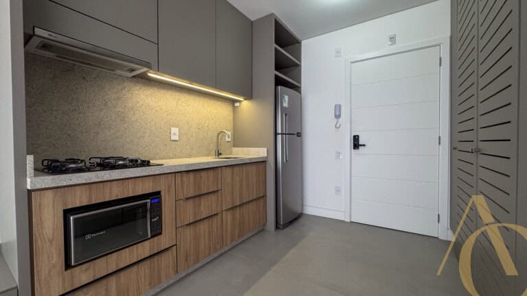 Studio para locação – Mobiliado – Estreito | Florianópolis/SC.