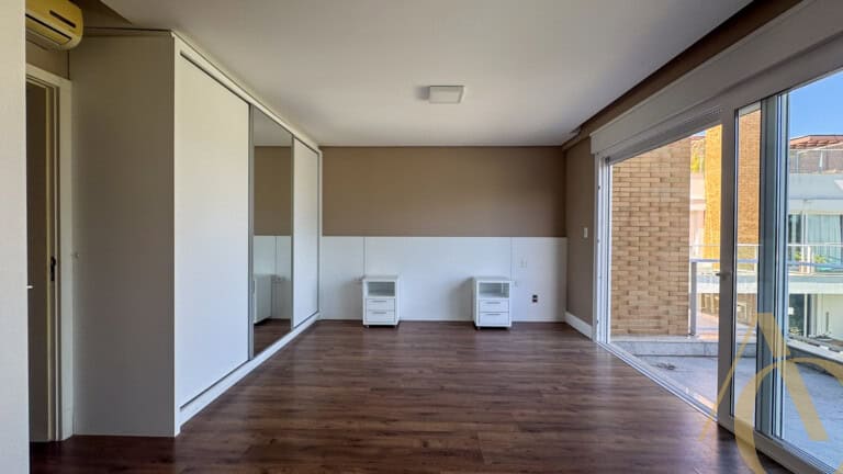 Casa residencial à venda- 4 suítes – Cacupé | Florianópolis/SC.