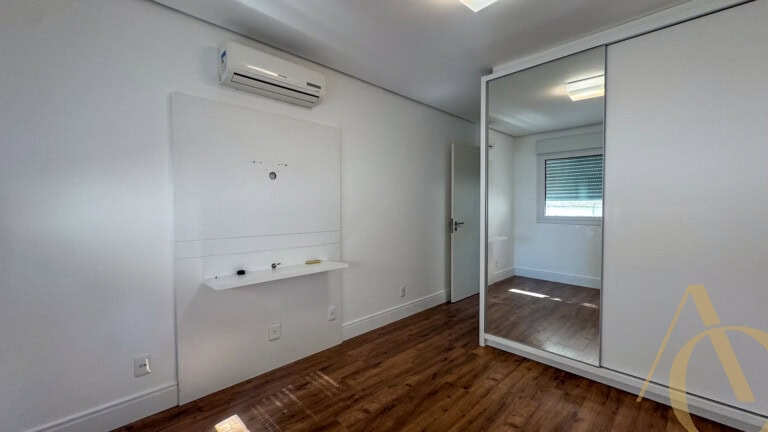 Casa residencial à venda- 4 suítes – Cacupé | Florianópolis/SC.