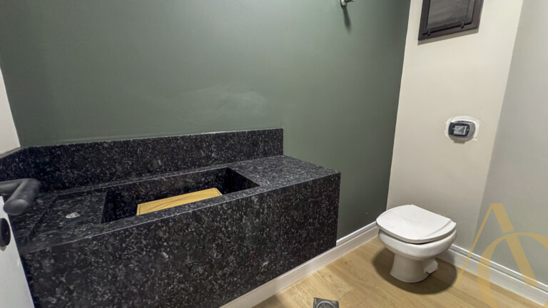 Apartamento para alugar – 2 suítes – Agronômica | Florianópolis/SC.