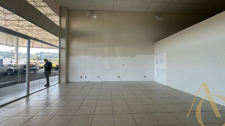 Loja para alugar – 217,00m² – Kobrasol, São José/SC.