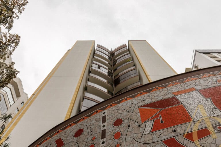 Apartamento para alugar – 3 quartos sendo 1 suíte – Centro | Florianópolis/SC