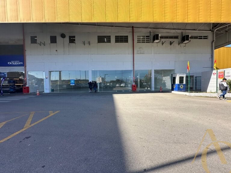 Loja para alugar – 217,00m² – Kobrasol, São José/SC.