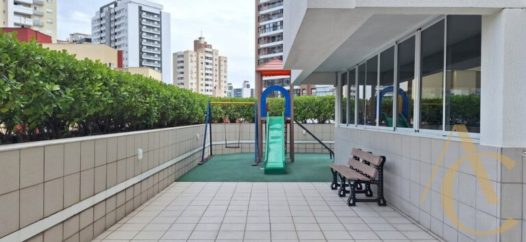 Apartamento à venda – 4 quartos sendo 1 suíte – Campinas | São José/SC.