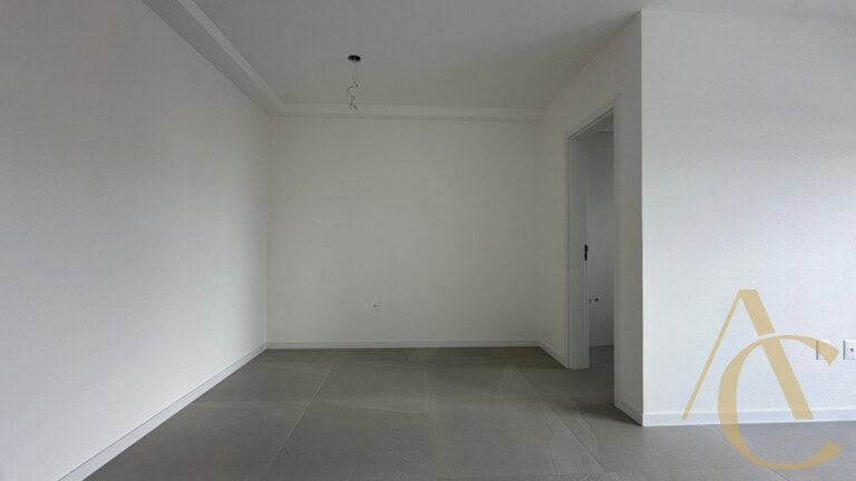 Apartamento/cobertura à venda – 03 dormitórios sendo 2 suítes – Pedra Branca, Palhoça/SC.