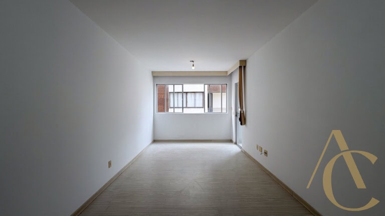Apartamento para alugar – 2 quartos sendo 1 suíte – Centro | Florianópolis/SC.