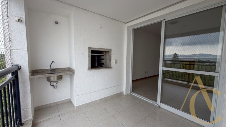 Apartamento para alugar –  Abraão | Florianópolis/SC.