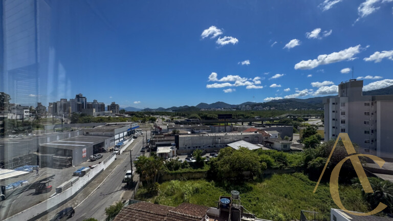 Apartamento à venda – 02 quartos sendo 01 suíte – Trindade | Florianópolis/SC.
