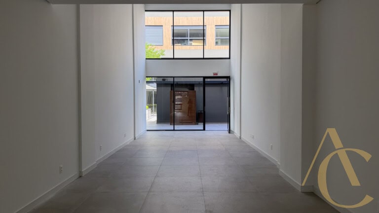 Loja para alugar – 133,52m² – Saco Grande | Florianópolis/SC.