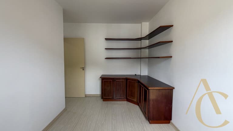 Apartamento para alugar – 2 quartos sendo 1 suíte – Centro | Florianópolis/SC.