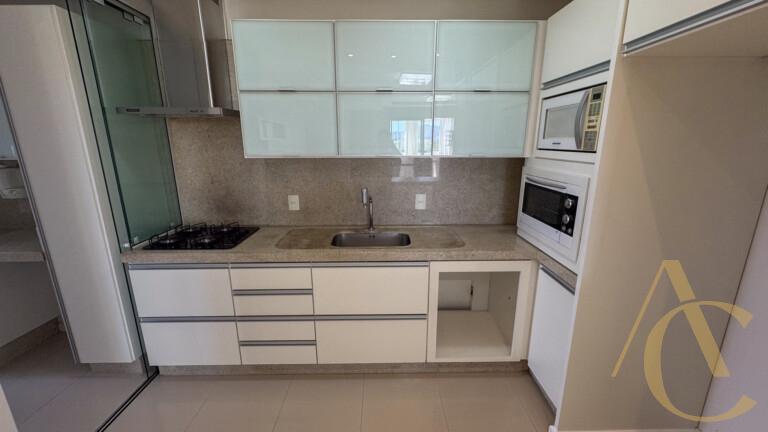 Apartamento à venda – 02 quartos sendo 01 suíte – Trindade | Florianópolis/SC.