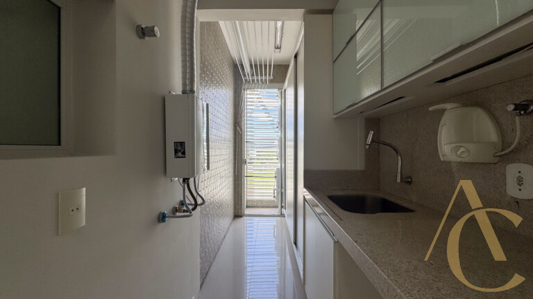 Apartamento à venda – 02 quartos sendo 01 suíte – Trindade | Florianópolis/SC.