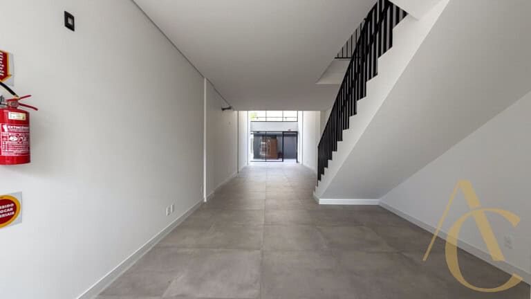 Loja para alugar – 133,52m² – Saco Grande | Florianópolis/SC.