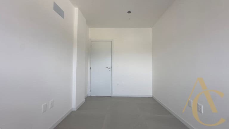 Apartamento/cobertura à venda – 03 dormitórios sendo 2 suítes – Pedra Branca, Palhoça/SC.