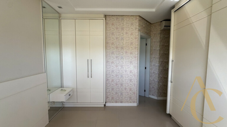 Apartamento à venda – 02 quartos sendo 01 suíte – Trindade | Florianópolis/SC.