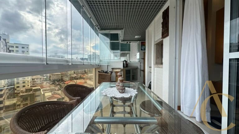 Apartamento à venda – 4 quartos sendo 1 suíte – Campinas | São José/SC.