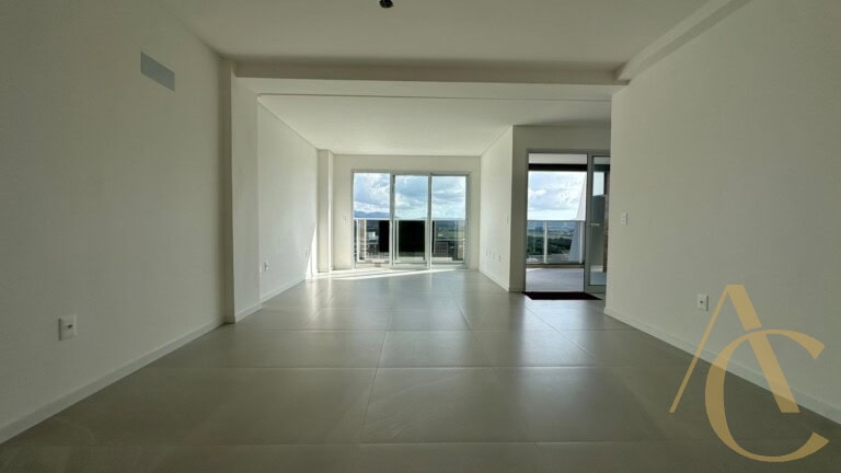 Apartamento/cobertura à venda – 03 dormitórios sendo 2 suítes – Pedra Branca, Palhoça/SC.